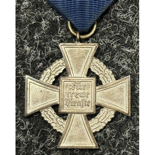 3102 - WW2 Third Reich Treue Dienst Ehrenzeichen, 25 Jahre - Faithful Service Award, 25 years. Complete wit... 