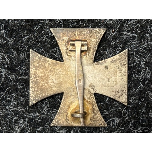 3104 - WW2 Third Reich Iron Cross 1st Class 1939. Pin is maker marked 