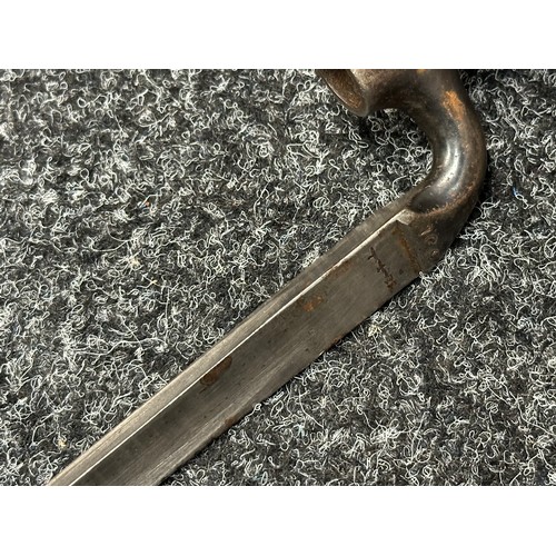 3113 - British Socket Bayonet with triangular fullered blade 550mm in length. Overall length 635mm. No scab... 