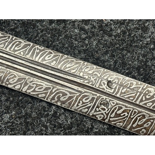 3118 - Sudanese Kaskara Sword with double edged fullered patterned blade 950mm in length. Brass crossguard.... 