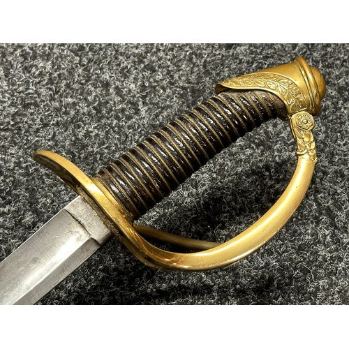 3133 - French Model 1822 Light Cavalry Sabre with curved fullered single edged blade 920mm in length. Maker... 