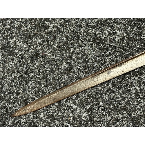 3149 - French Gras Bayonet with single edged blade 520mm in length, maker marked and dated on spine of blad... 