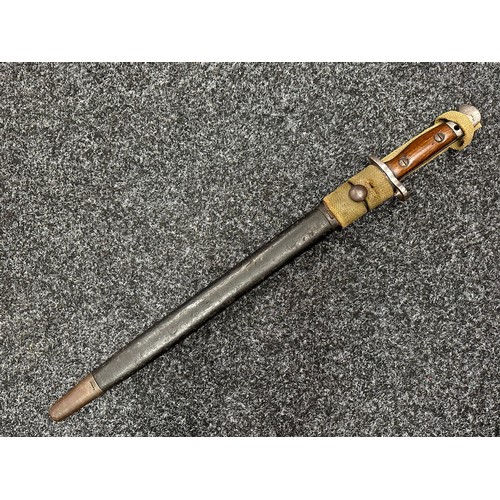 3158 - WW1 British 1907 Pattern bayonet with single edged fullered blade 433mm in length, maker marked and ... 