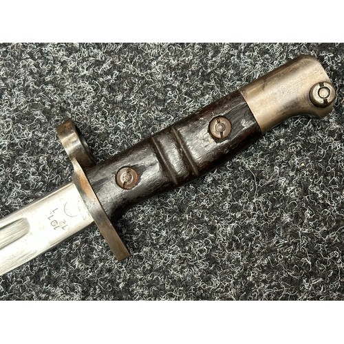 3159 - WW1 British P13 Bayonet with later modifications. Single edged fullered blade 430mm in length, maker... 