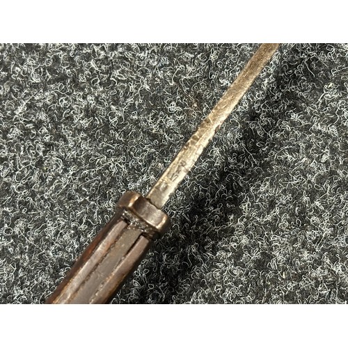 3179 - Unusual WW1 Imperial German Shortned Butcher Bayonet with single edged fullered blade 245mm in lengt... 