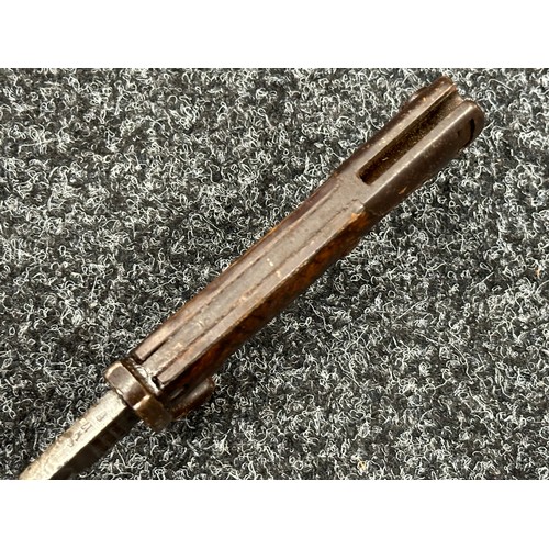 3179 - Unusual WW1 Imperial German Shortned Butcher Bayonet with single edged fullered blade 245mm in lengt... 