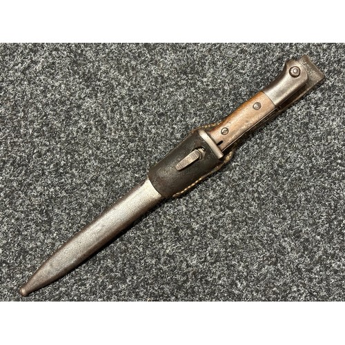 3183 - WW1 Imperial German S84/98 Mauser Bayonet with single edged fullered blade 234mm in length, maker ma... 