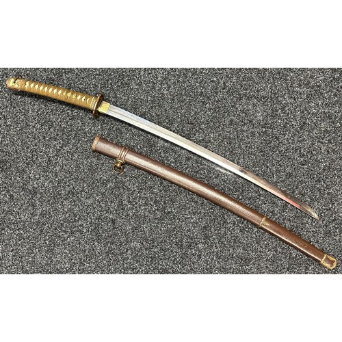 3190 - WW2 Imperial Japanese Army Officers Shin Gunto Sword with single edged blade 692mm in length. Signed... 