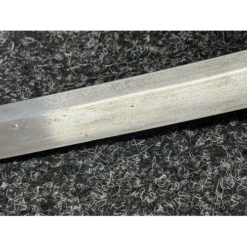 3191 - WW2 Japanese Officers Shin Gunto Katana Sword with single edged blade 535mm in length. Tang has two ... 