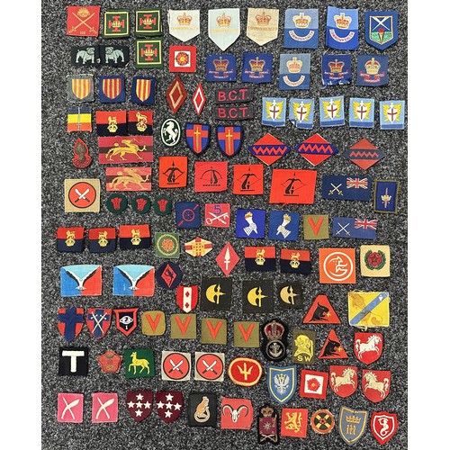 3224 - WW2 British & Commonwealth Army Cloth Formation Signs and some later postwar issue formation signs. ... 