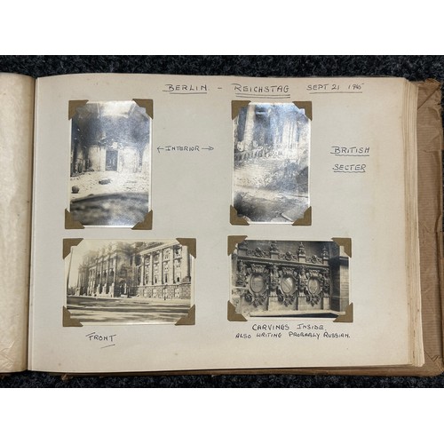 3241 - WW2 British 7th Armoured Division Photo Album 1945 plus various maps. Good content with good photos ... 