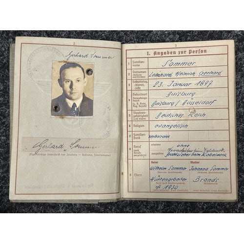 3269 - WW2 Third Reich Documents: Heer Wehrpass issued in 1940 to Gerhard Sommer. Served in 5/Flak Schw. Ab... 