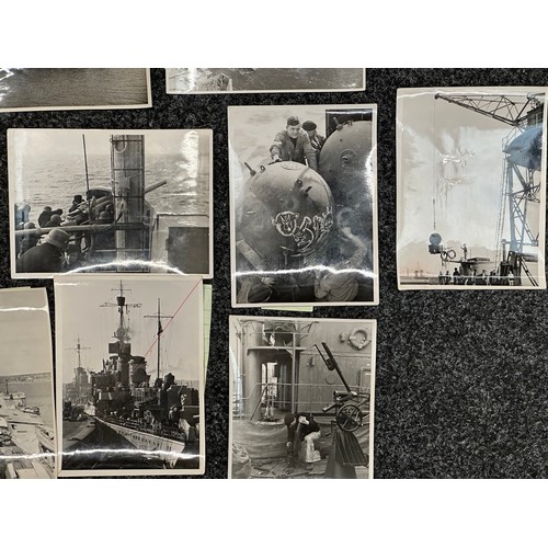 3283 - WW2 Third Reich Press Release Glossy Black and White Photographs. Each measures 175mm x 125mm. Rever... 