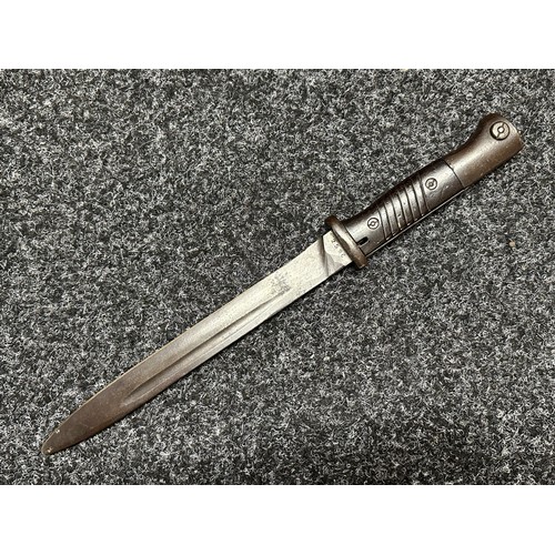 3287 - WW2 Third Reich K98 Bayonet with heavily ground blade 235mm in length, serial number 2596, maker mar... 