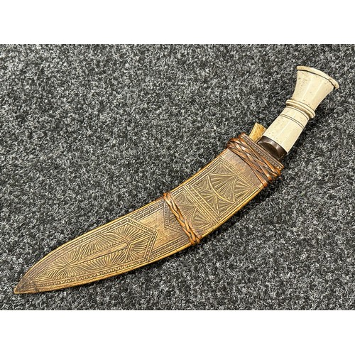 3306 - Kukri knife with single edged blade 285mm in length, Bone grip, overall length 385mm. Complete with ... 