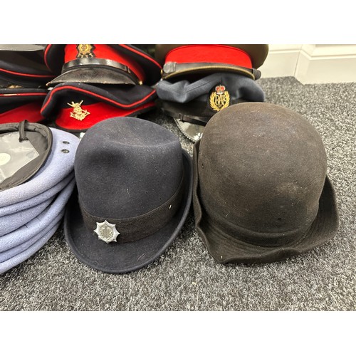 3317 - Post War British Army Caps plus seven Berets, one DPM Camo cap and some Foreign caps.