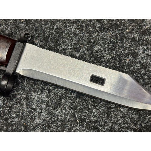 3323 - East German Model 59 AMK Type 1 Bayonet with 146mm long Bowie style blade with slot for use as a wir... 