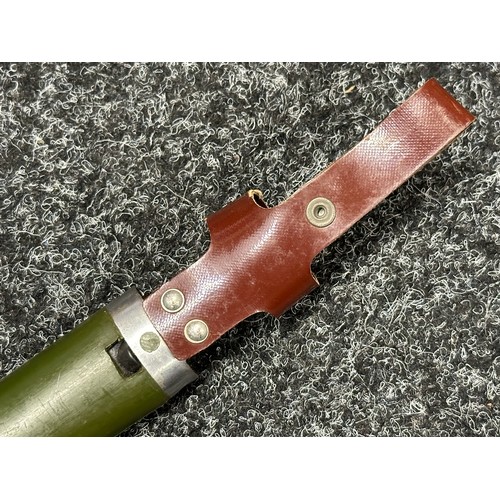 3325 - Chinese Type 81 Bayonet with double fullered blade 167mm in length. Bakelite grips. Working release ... 