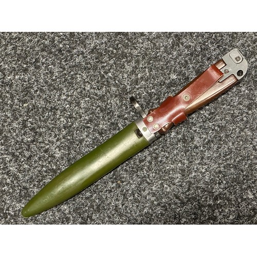 3325 - Chinese Type 81 Bayonet with double fullered blade 167mm in length. Bakelite grips. Working release ... 