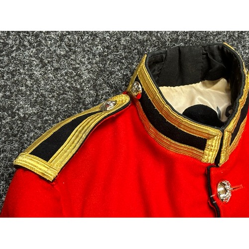 3332 - British Post War Dress Tunic, Mans, Life Guards, Troopers. ERII era with Staybrite Buttons. Size hei... 