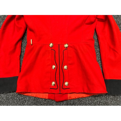 3332 - British Post War Dress Tunic, Mans, Life Guards, Troopers. ERII era with Staybrite Buttons. Size hei... 