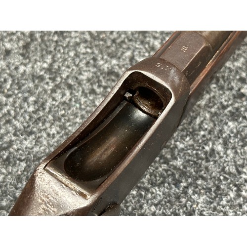 3353 - Martini Henry Carbine MKII .450/557 cal. with 525mm long barrel. No visible serial number. Maker mar... 