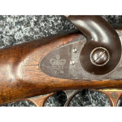 3357 - .577 Enfield Snider Conversion Artillery Carbine, lock marked with Crown VR along with Enfield 1858,... 