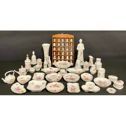 329 - A collection of eighteen Royal Crown Derby thimbles, various patterns, first and second quality; Roy... 