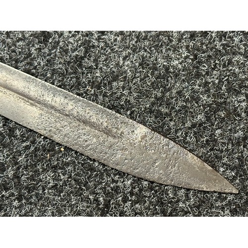 3182 - WW1 Imperial German Butcher Bayonet with single edged fullered blade 365mm in length, maker makered ... 