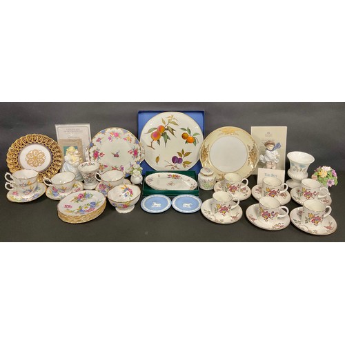 83 - Ceramics - a Coalport figure group, The Boy; a Minton Marlow patter dish, boxed; a Royal Worcester A... 