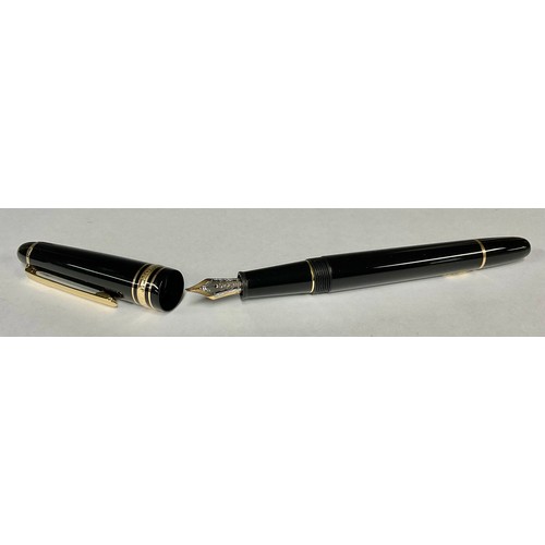 70 - Montblanc - a special edition Meisterstück resin coated fountain pen, 'Hommage À Frédéric Chopin', m... 