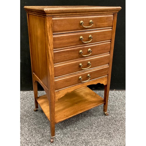 108 - A late Victorian/Edwardian mahogany music room cabinet, 84cm high x 52cm wide x 36cm deep, c.1900.