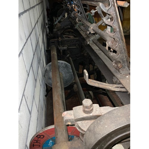 77 - A Yorkshire cross-bar weaving loom, 149cm high x 221cm wide x 116cm deep.
***Please note this lot is... 