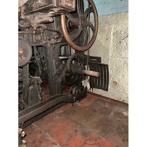 79 - A Yorkshire cross-bar weaving loom, 152cm high x 218cm wide x 108cm deep.
***Please note this lot is... 