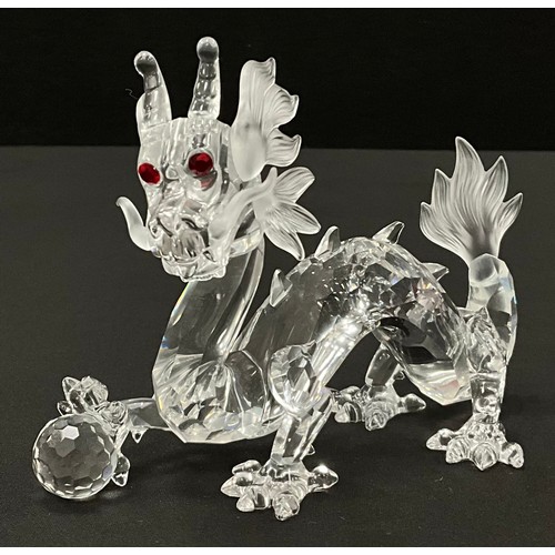 76 - Swarovski crystal annual edition 1997 'Fabulous Creatures - the dragon', 14cm long, by designer Gabr... 