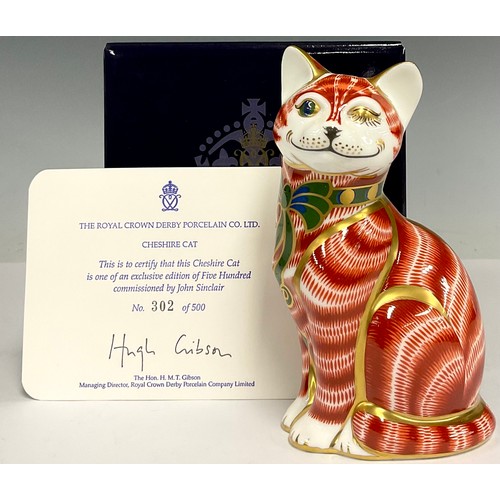 5040 - A Royal Crown Derby paperweight, Cheshire Cat, specially commissioned by John Sinclair, exclusive li... 