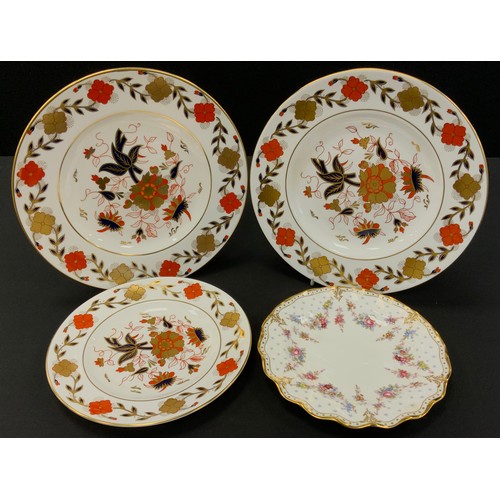 354 - A pair of Royal Crown Derby 8687 pattern plates, 27cm diameter, another smaller 22cm diameter; Royal... 