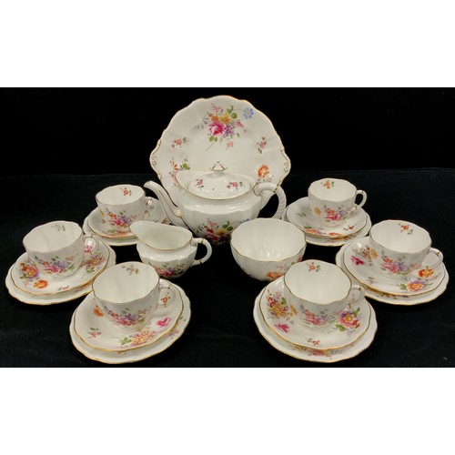 373 - Royal Crown Derby Derby Posie pattern tea service comprised of; a tea pot, milk jug, sugar, six tea ... 