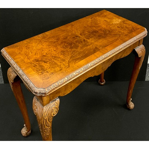 401 - A Georgian style walnut and burr walnut card table, lift-over top with baize playing surface to inte... 