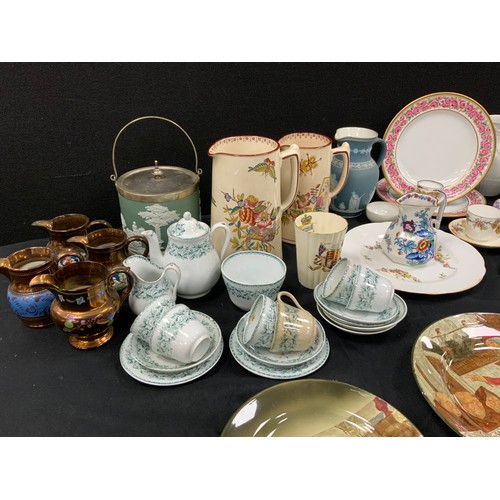 555 - Early 20th century and later including; Copper lustre, Sunderland lustre, children’s tea set, Prattw... 