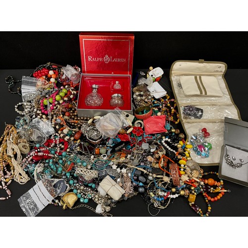 681 - Costume and fashion jewellery- beads, brooches, earrings, etc, scent bottle, part boxed qty