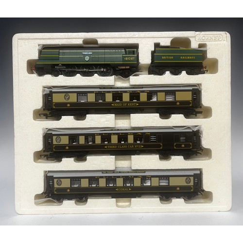 6202 - Hornby Model Railways - R2427A Great North Eastern Railway David Livingstone GNER 225 'Mallard' trai... 