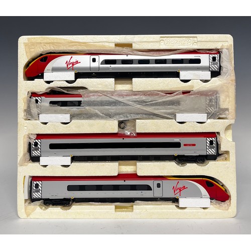 6208 - Hornby Model Railways - R2467X 'Virgin Trains Pendolino' locomotive and coach train pack boxed set, ... 