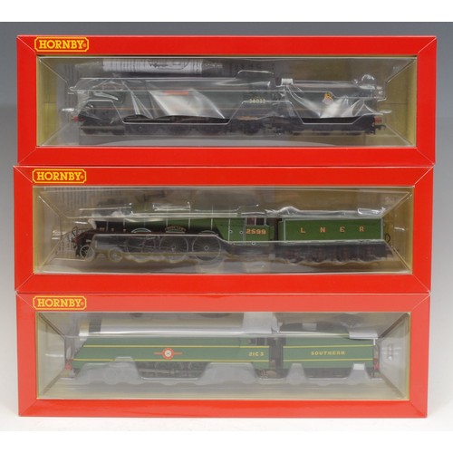 6264 - Hornby Model Railways - R3132 LNER 4-6-2 Class A3 'Book Law' locomotive, 00 gauge, boxed and outer s... 