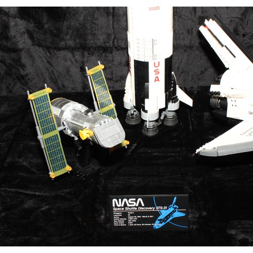 6480 - Lego - Icons, 10283 NASA Space Shuttle Discovery, 54cm deep, 34cm wide, 21cm high, unboxed; Ideas, 9... 