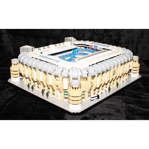 6471 - Lego - Creator Expert, 10299 Real Madrid – SantiaLego - Creator Expert, 10299 Real Madrid – Santiago... 