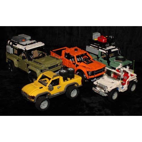 6482 - Lego - Icons, 10317 Land Rover Classic Defender 90, Technic, 42110 Land Rover Defender, unboxed; 421... 