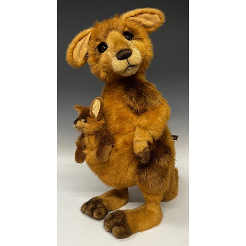 6326 - Charlie Bears - CB161678 Bouncer and Skip, Kangaroo and Joey, exclusively designed by Isabelle Lee, ... 