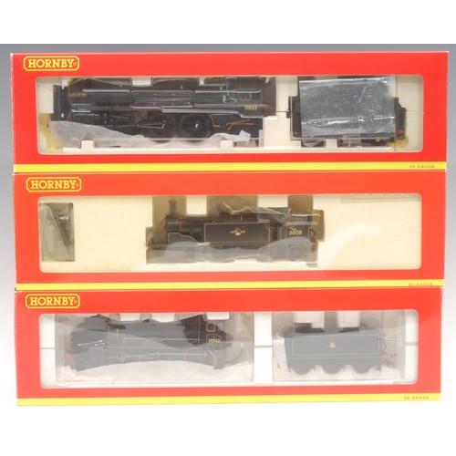 6241 - Hornby Model Railways - R2744 BR 4-4-0 Schools Class 'Blundell's' locomotive, 00 gauge, boxed and ou... 