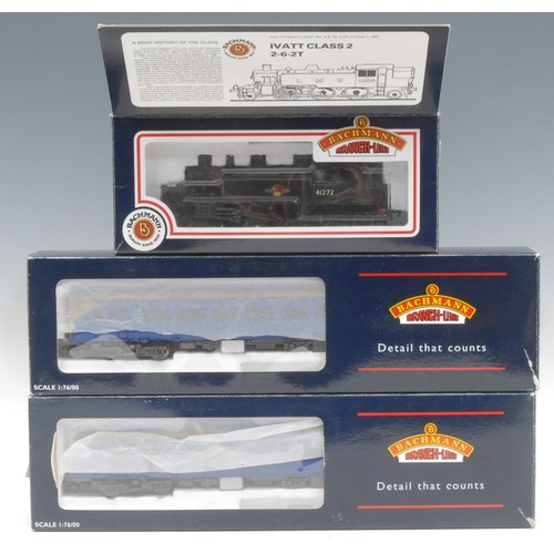 6130 - Bachmann Branch-line OO gauge model railways '158 DMU car, First North Western, 57758 and 52758 pass... 